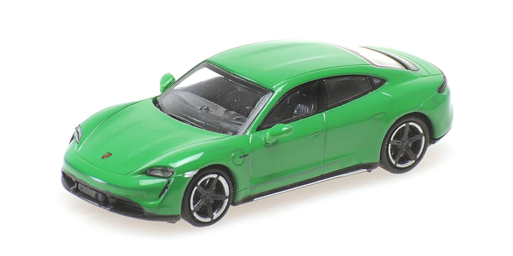 PORSCHE TAYCAN TURBO S - 2019 - GREEN METALLIC