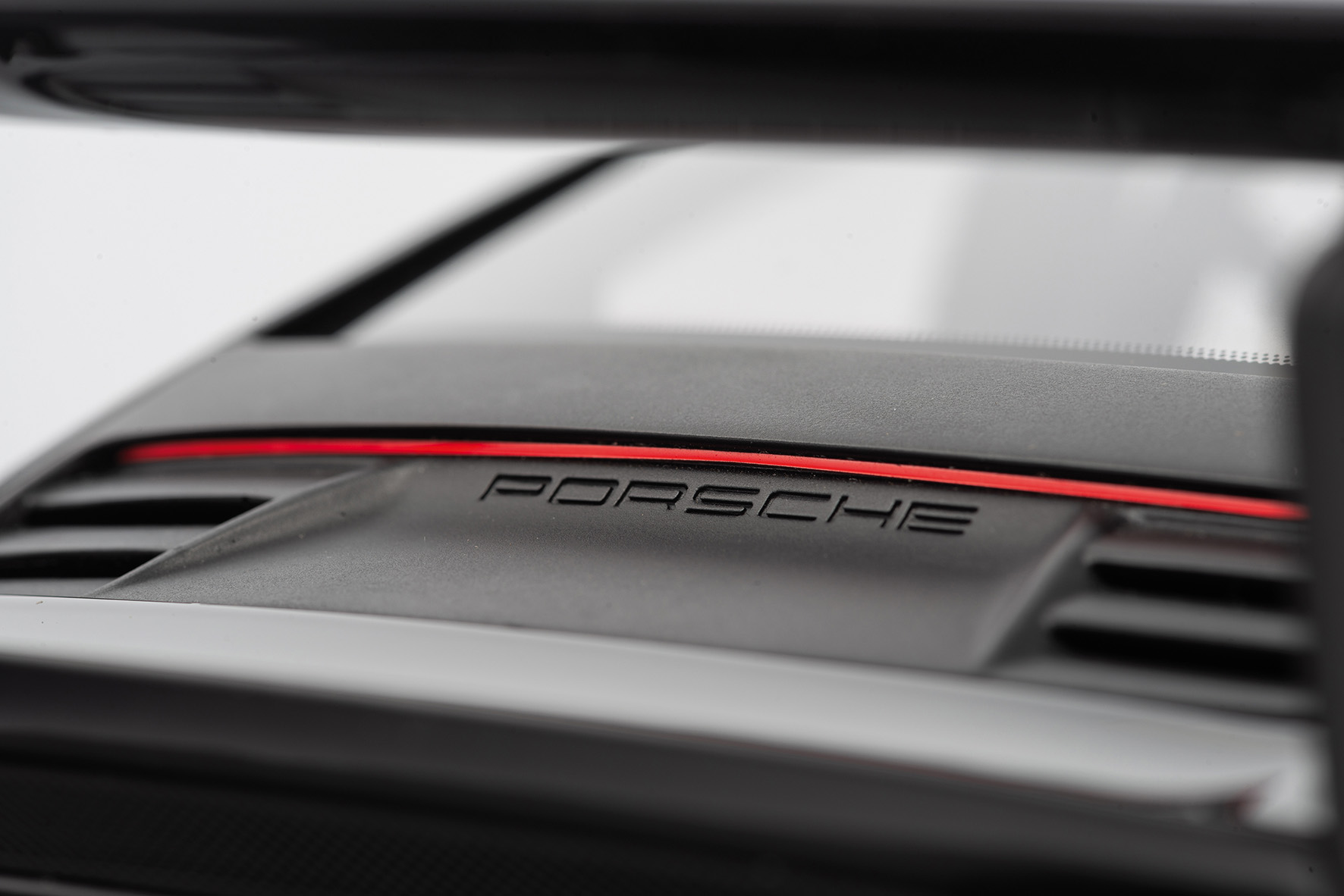 PORSCHE 911 (991.2) GT3RS - 2018 - SCHWARZ (99)