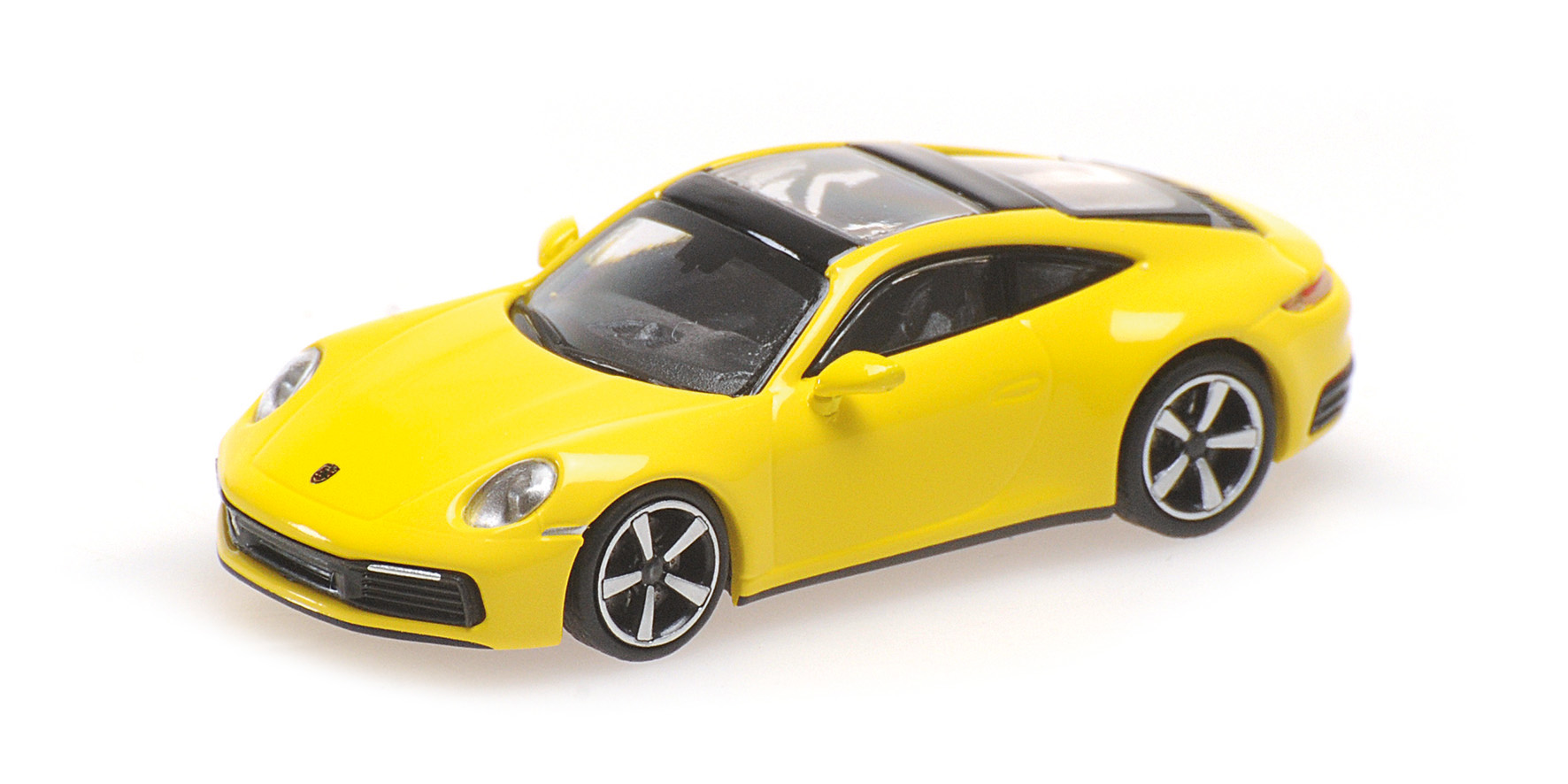 PORSCHE 911 (992) - CARRERA 4S - 2019 - YELLOW