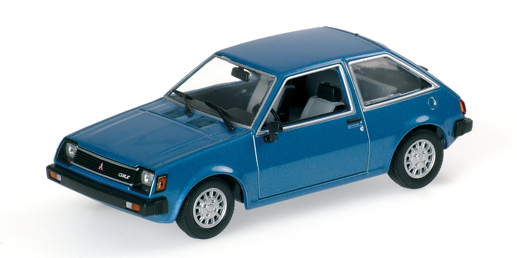 MITSUBISHI COLT - 1978 - BLUE METALLIC