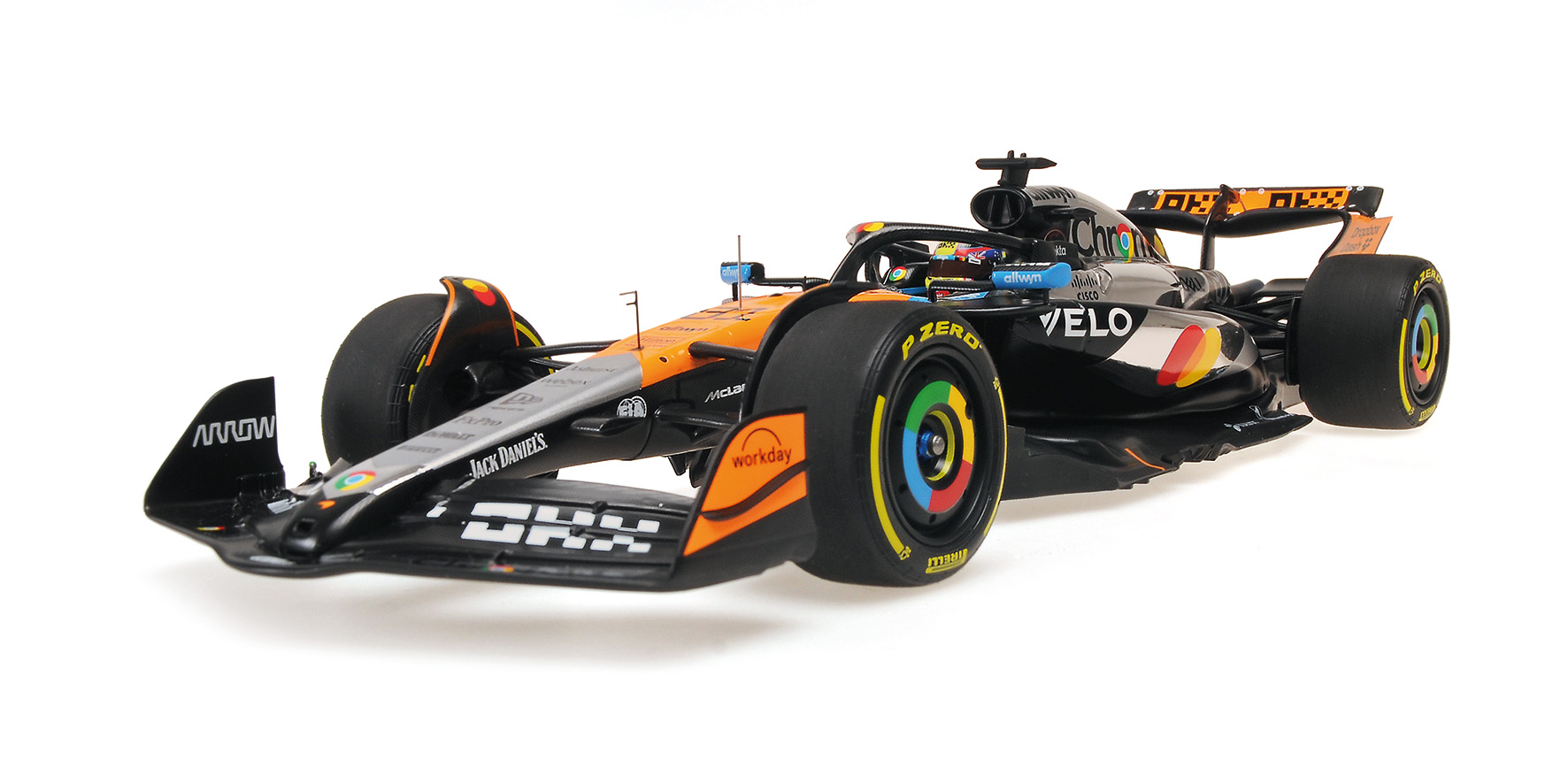 MCLAREN FORMULA 1 TEAM MCL39 - OSCAR PIASTRI - 2ND BRITISH GP 2025