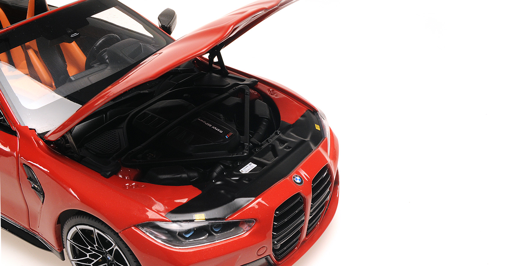 BMW M4 CABRIOLET - 2020 - RED METALLIC