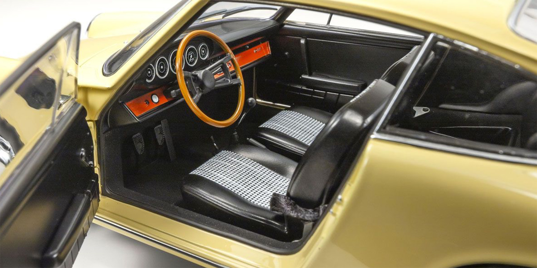 PORSCHE 911 (901) 1964 - CHAMPAGNE YELLOW (08969Y)