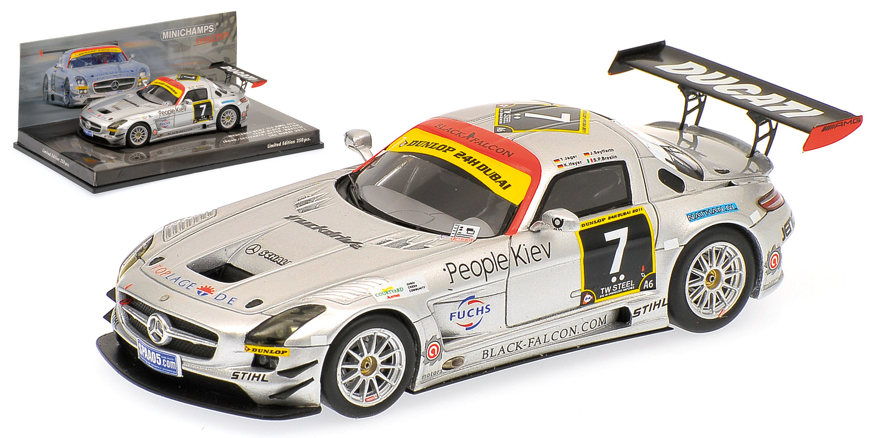 MERCEDES-BENZ SLS AMG GT3 - JÄGER/SEYFFARTH/HEYER/BRESLIN - 24H DUBAI 2011
