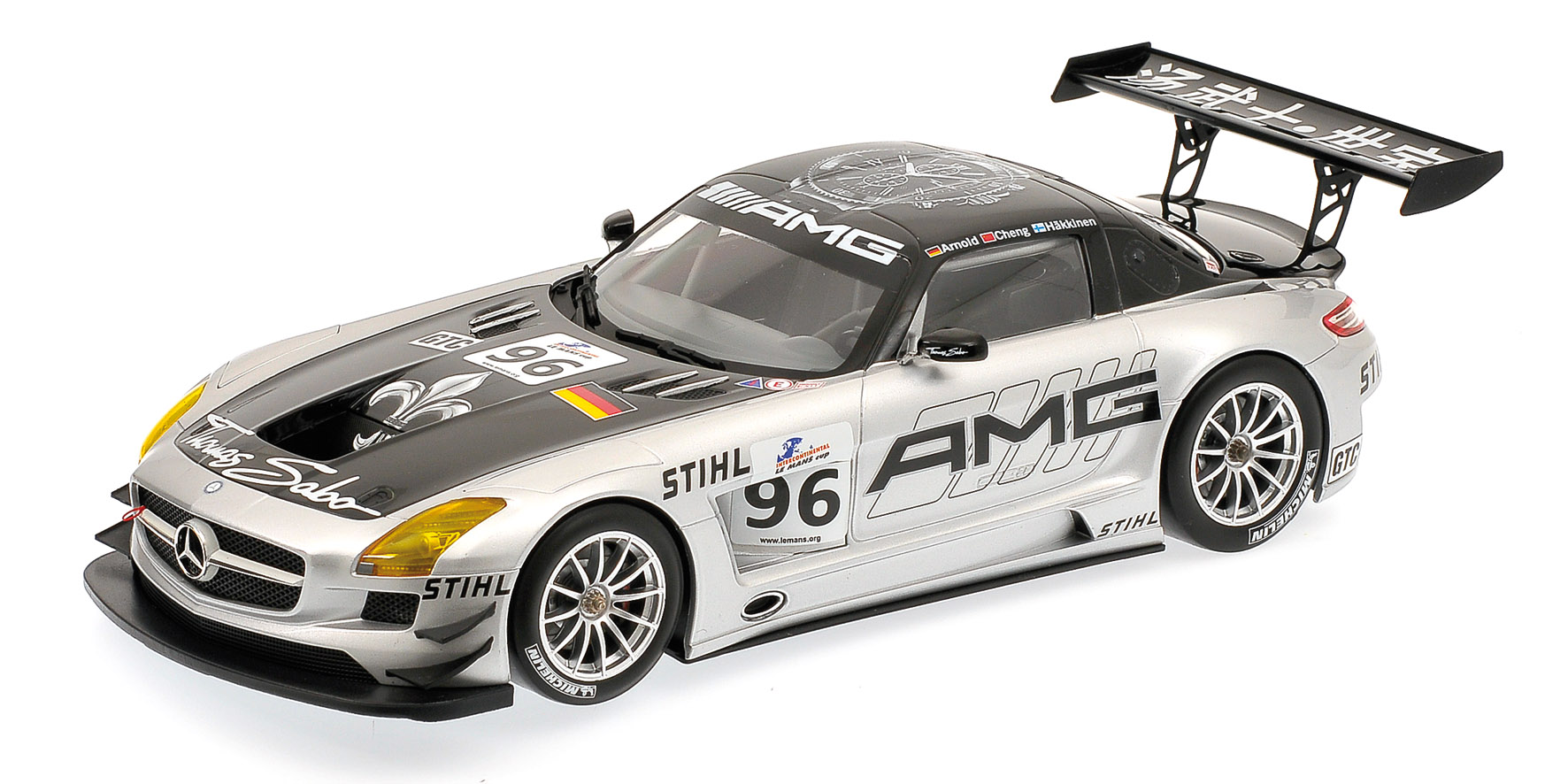 MERCEDES-BENZ SLS AMG GT3 - CUSTOMER SPORTS TEAM AMG CHINA - HÄKKINEN/CHENG/ARNOLD - 6H ZHUHAI 2011