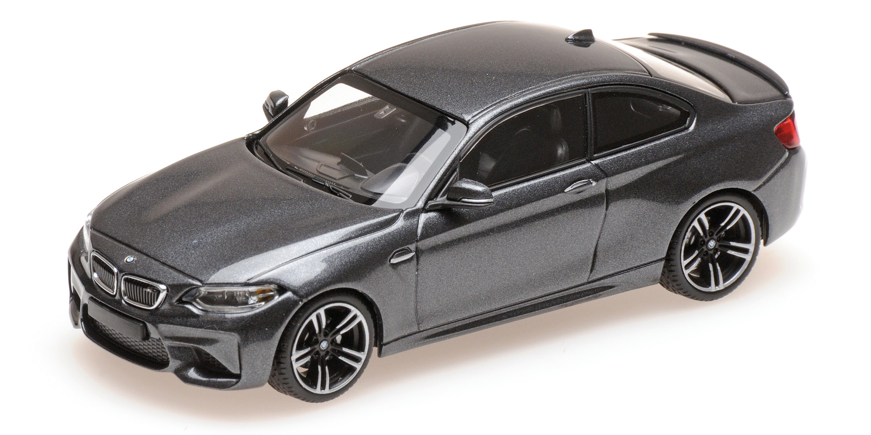BMW M2 - 2016 - GREY METALLIC