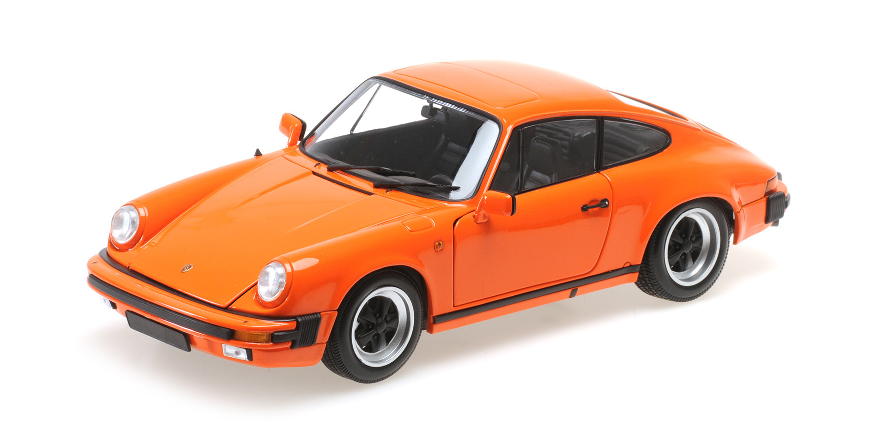 PORSCHE 911 CARRERA COUPE 3.2 - 1983 - ORANGE