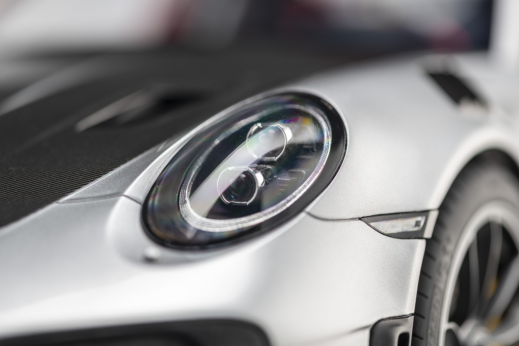 PORSCHE 911 (991.2) GT2RS - 2018 - GT-SILBERMETALLIC (191)