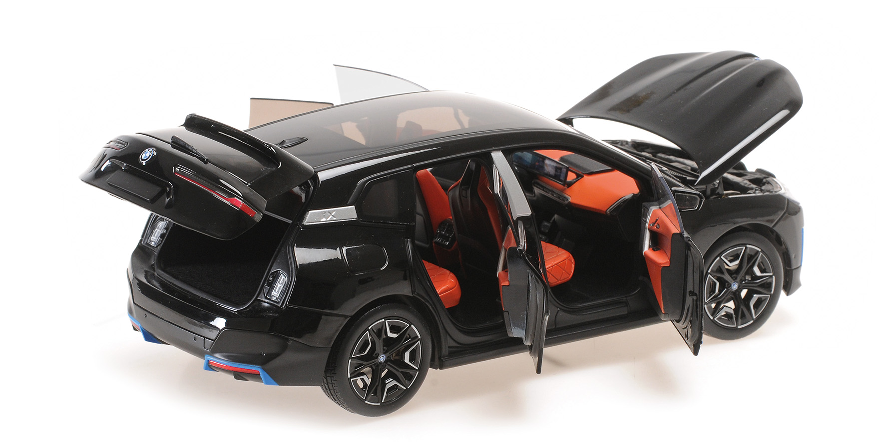 BMW iX - 2022 - BLACK METALLIC