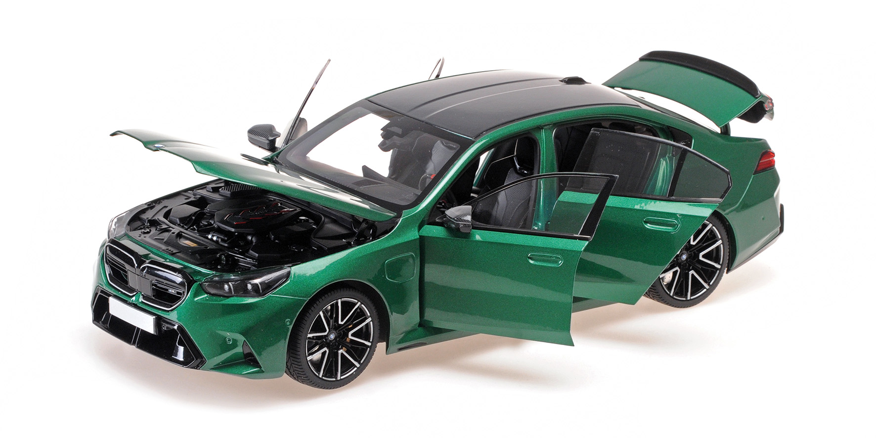 BMW M5 - 2024 - GREEN METALLIC