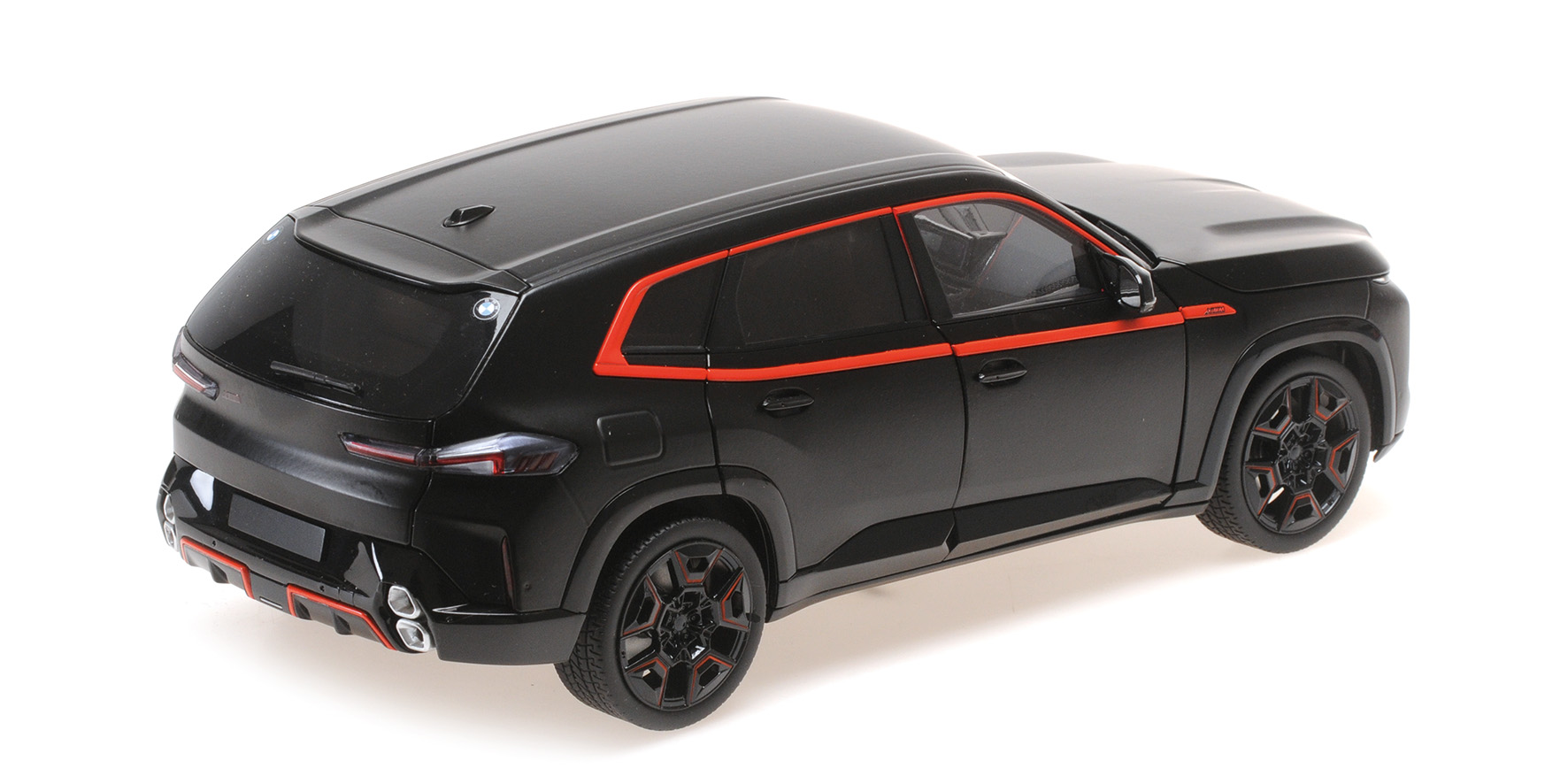 BMW XM - 2023 - MATT BLACK