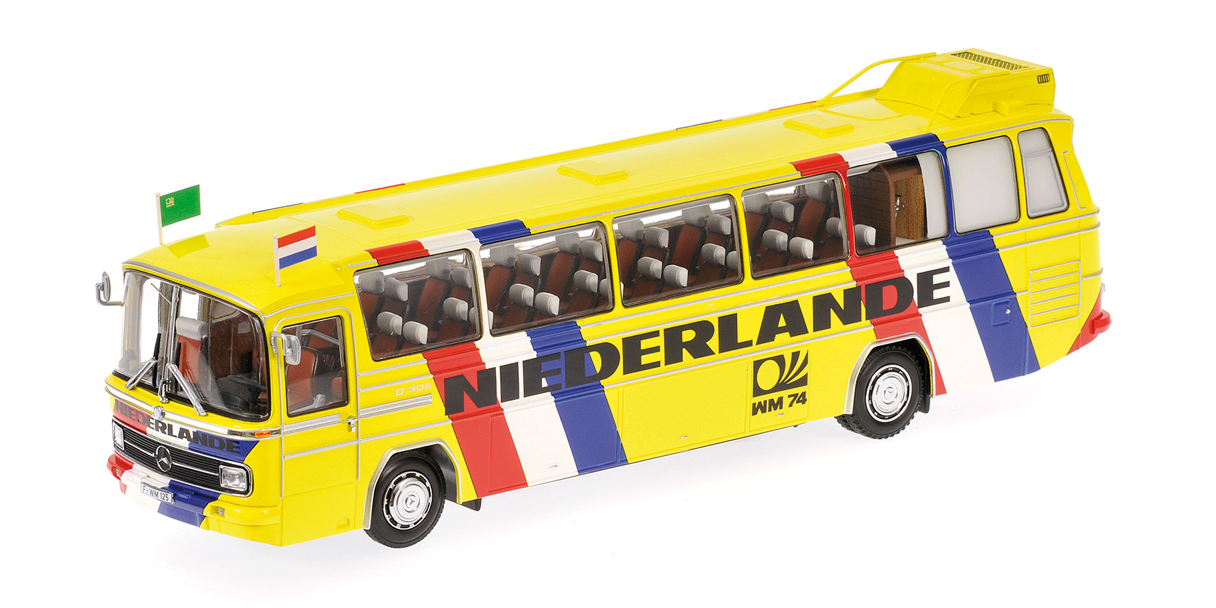 MERCEDES-BENZ O302 (LHD) - FUSSBALL-WELTMEISTERSCHAFT 1974 - MANNSCHAFTSBUS 'NIEDERLANDE'