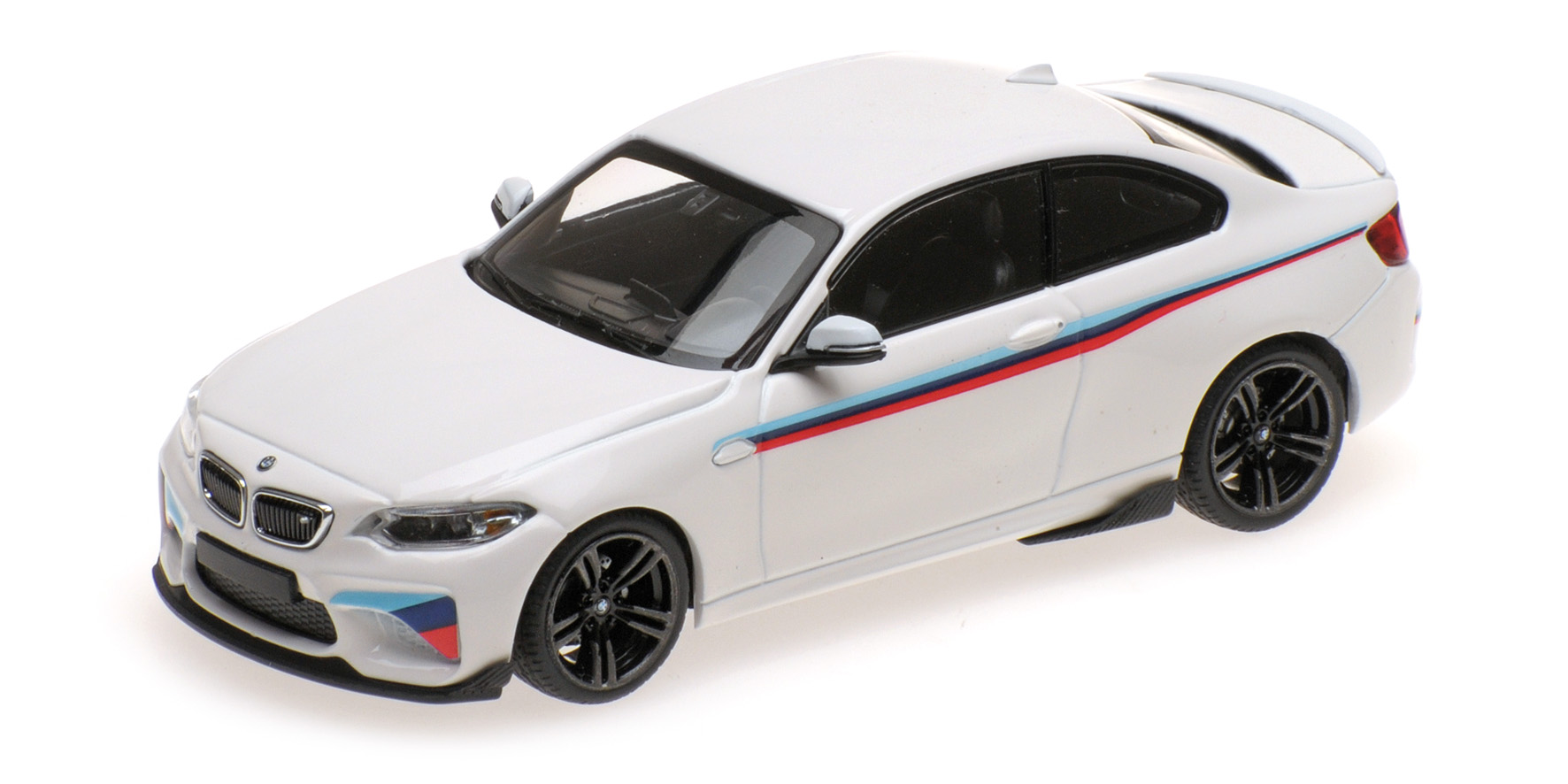 BMW M2 - 2016 - WHITE - PRESENTATION