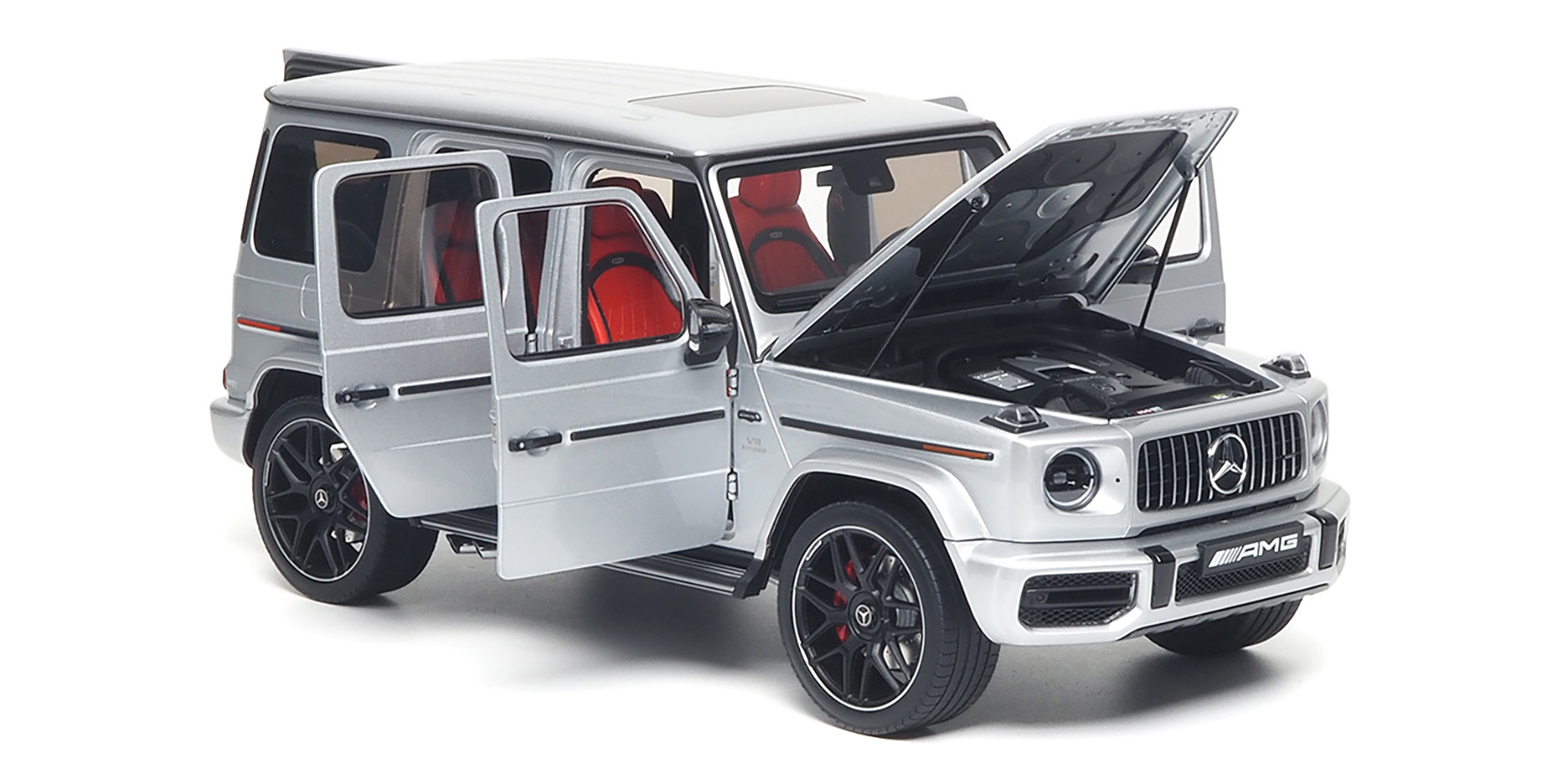 MERCEDES-AMG G 63 (W463) 2019 - IRIDIUM SILVER