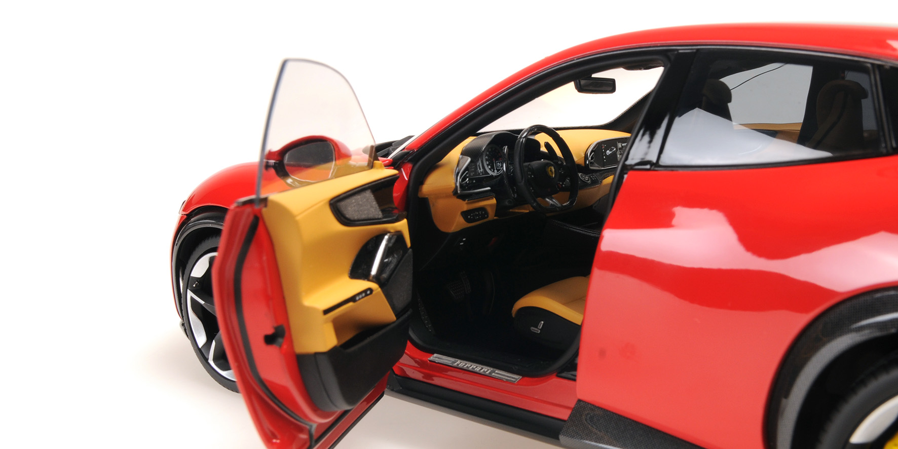 FERRARI PUROSANGUE W/PANORAMIC ROOF - ROSSO CORSA