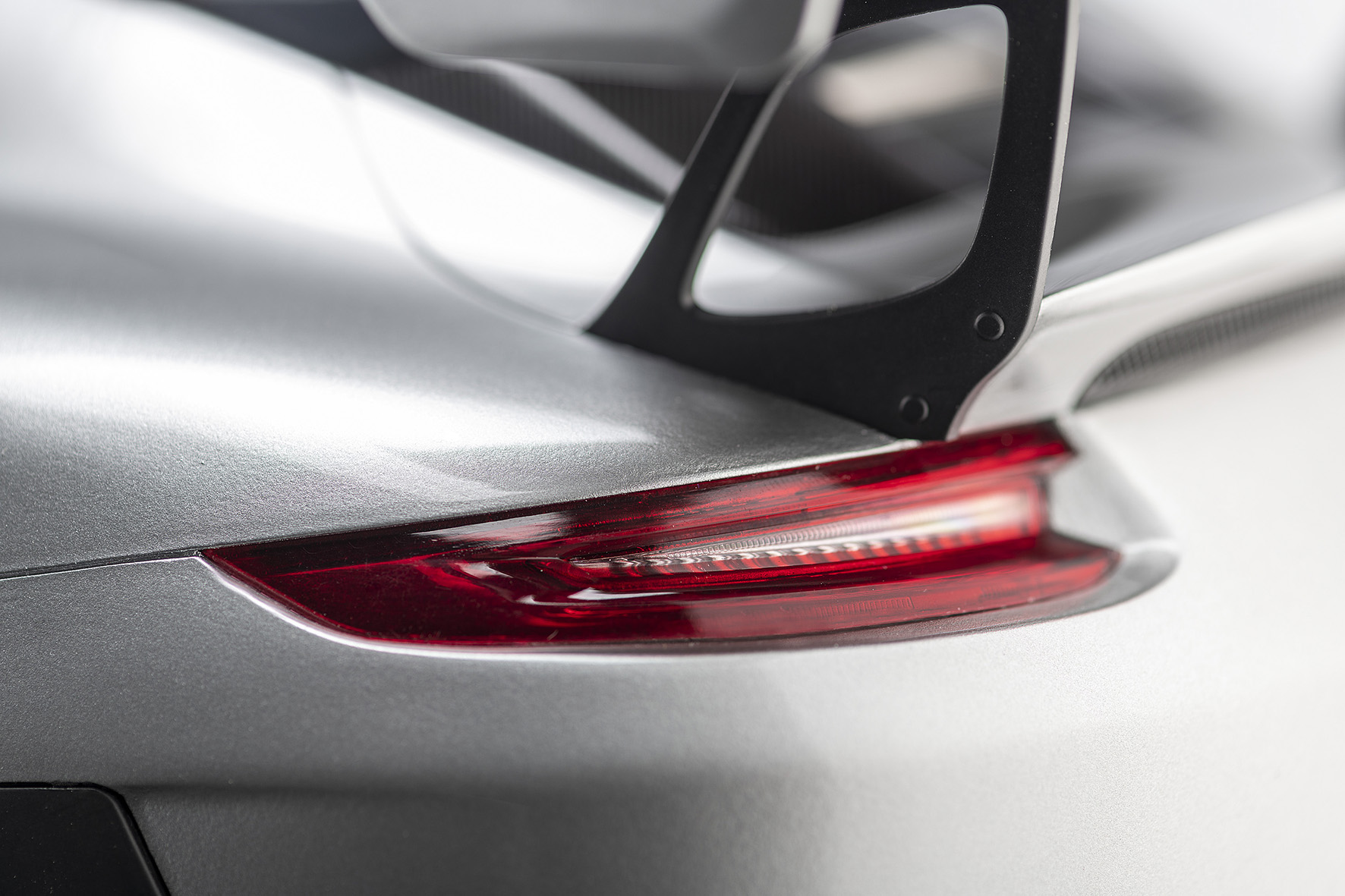 PORSCHE 911 (991.2) GT2RS - 2018 - GT-SILBERMETALLIC (191)