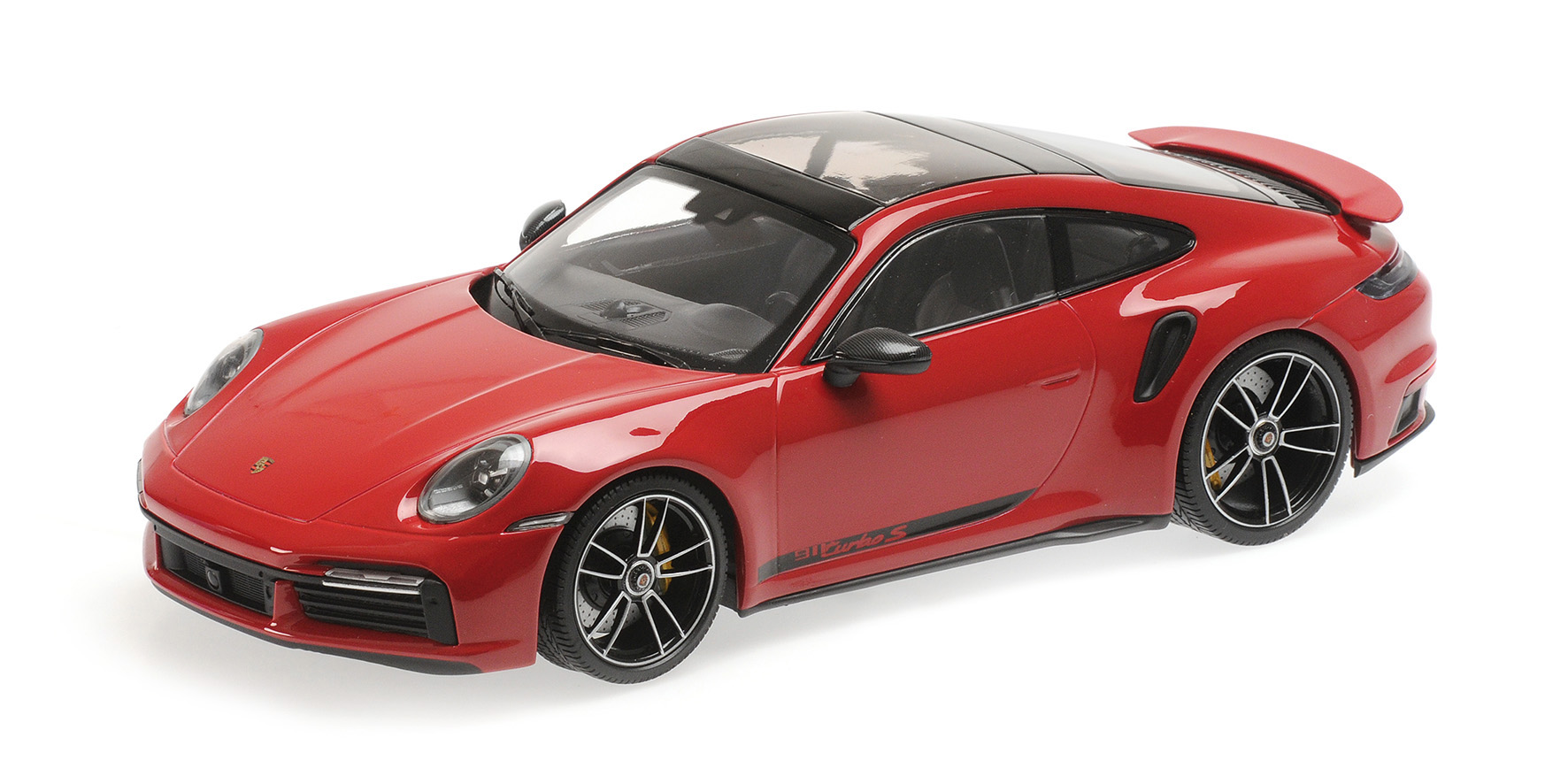 PORSCHE 911 (992)  TURBO S - 2020 - RED