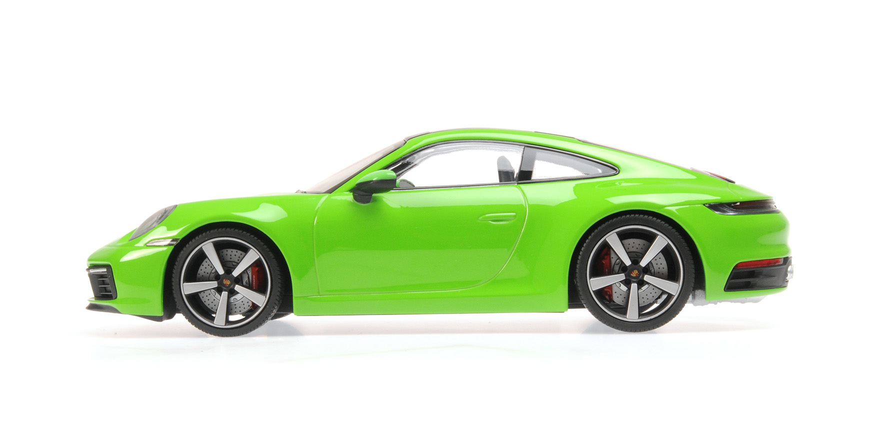 PORSCHE 911 CARRERA 4S - 2019 - GREEN