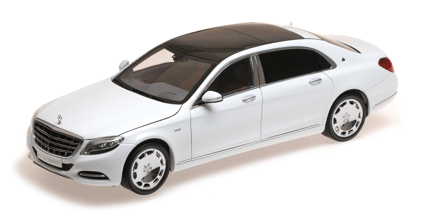 MERCEDES-BENZ S-CLASS MAYBACH - 2016 - DIAMOND WHITE