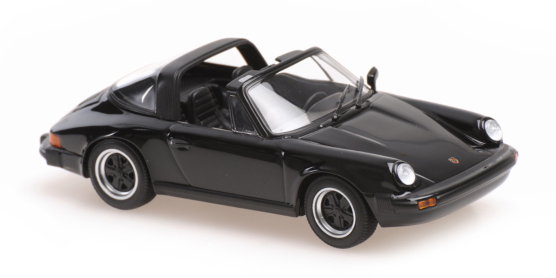 PORSCHE 911 TARGA - 1977 - BLACK
