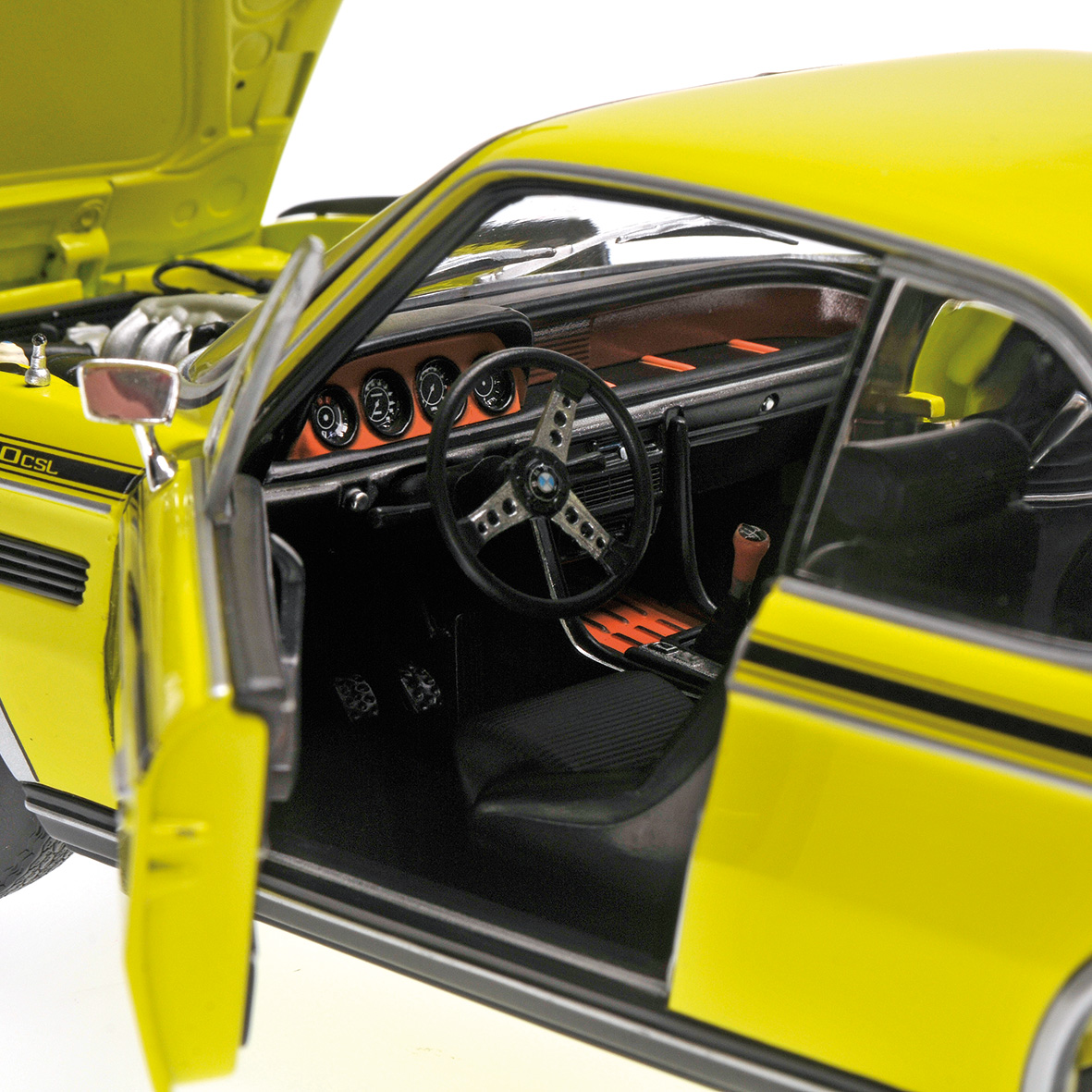 BMW 3.0 CSL (E9) COUPÉ - 1972 - YELLOW W/ STRIPES