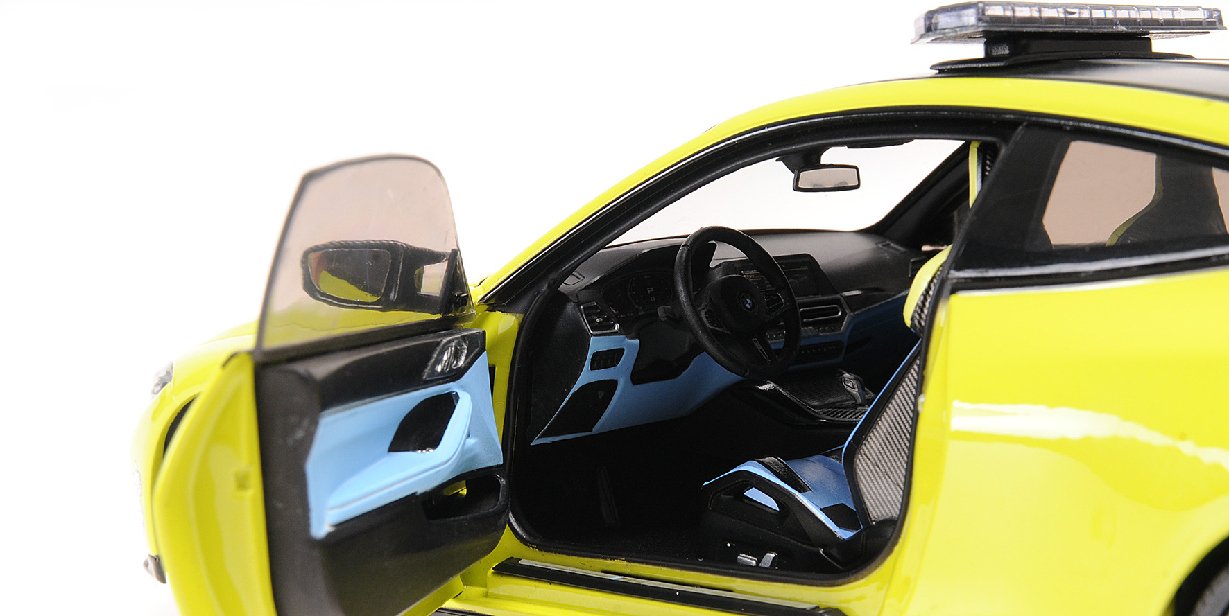 BMW M4 - 2020 - SAFETY CAR