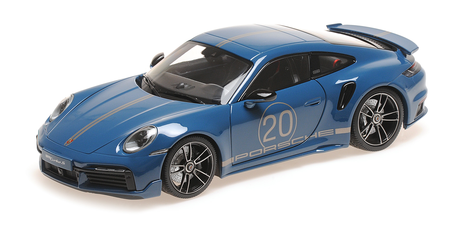 PORSCHE 911 (992) TURBO S COUPE SPORT DESIGN - 2021 - BLUE