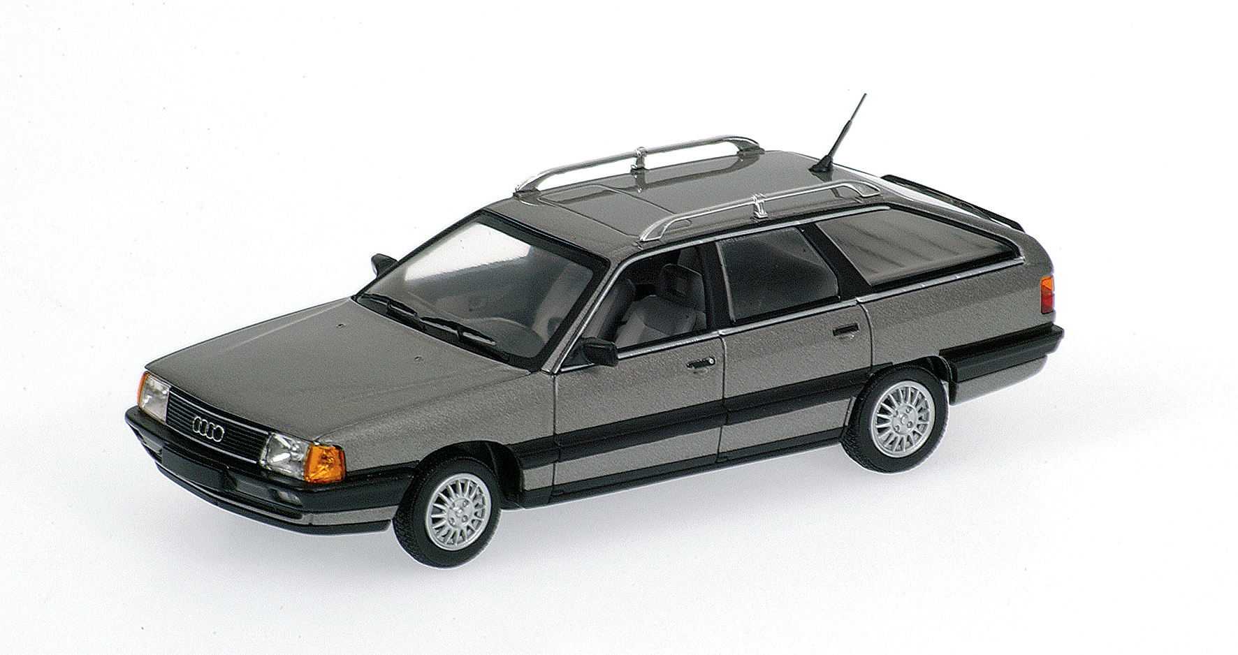 AUDI 100 AVANT - 1990 - SILVER METALLIC