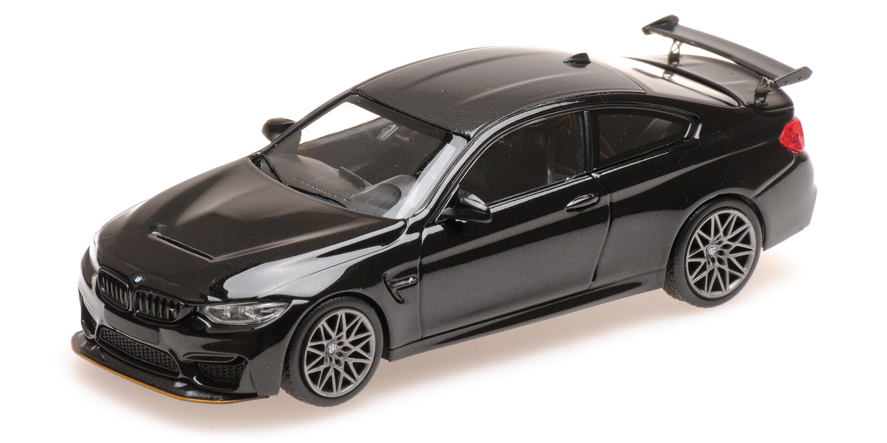 BMW M4 GTS - 2016 - BLACK METALLIC W/ GREY WHEELS