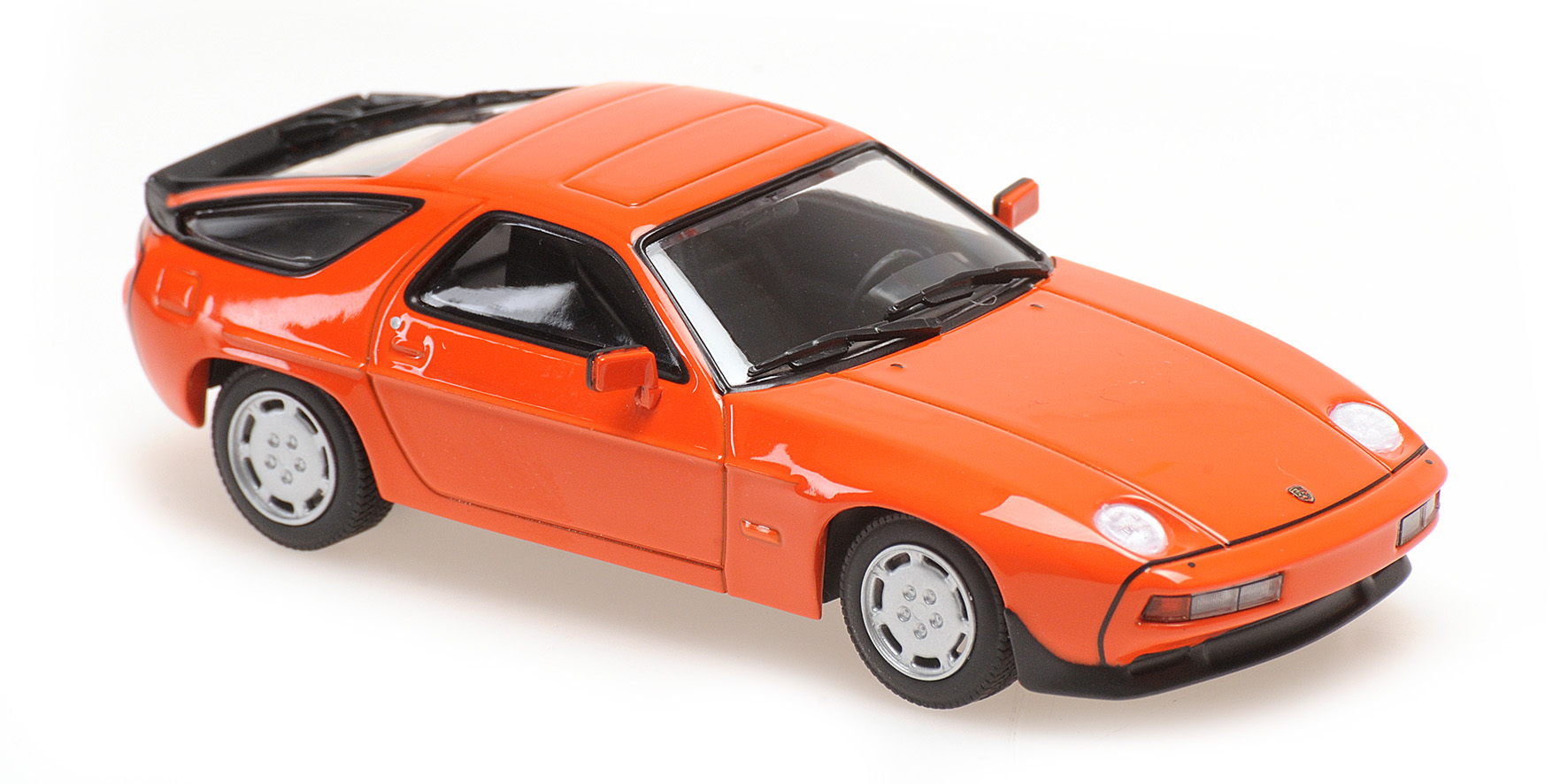 PORSCHE 928 S - 1979 - ORANGE
