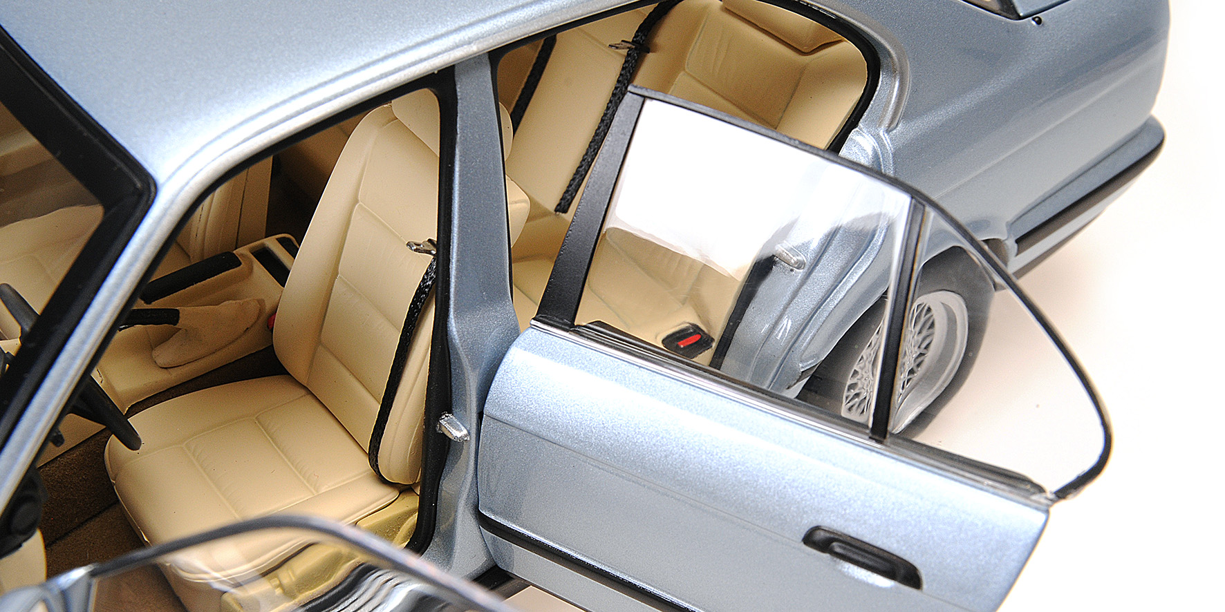 BMW 535i (E34) - 1988 - LIGHT BLUE METALLIC