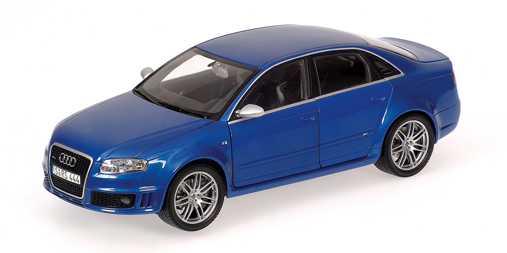 AUDI RS4 - 2006 - BLUE METALLIC