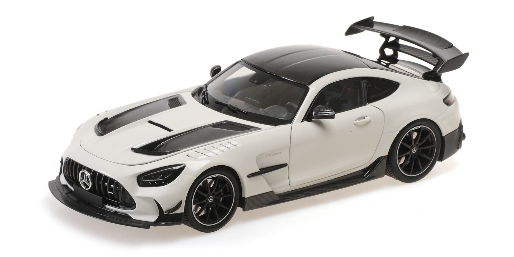 MERCEDES-AMG GT BLACK SERIES - 2021 - WHITE METALLIC