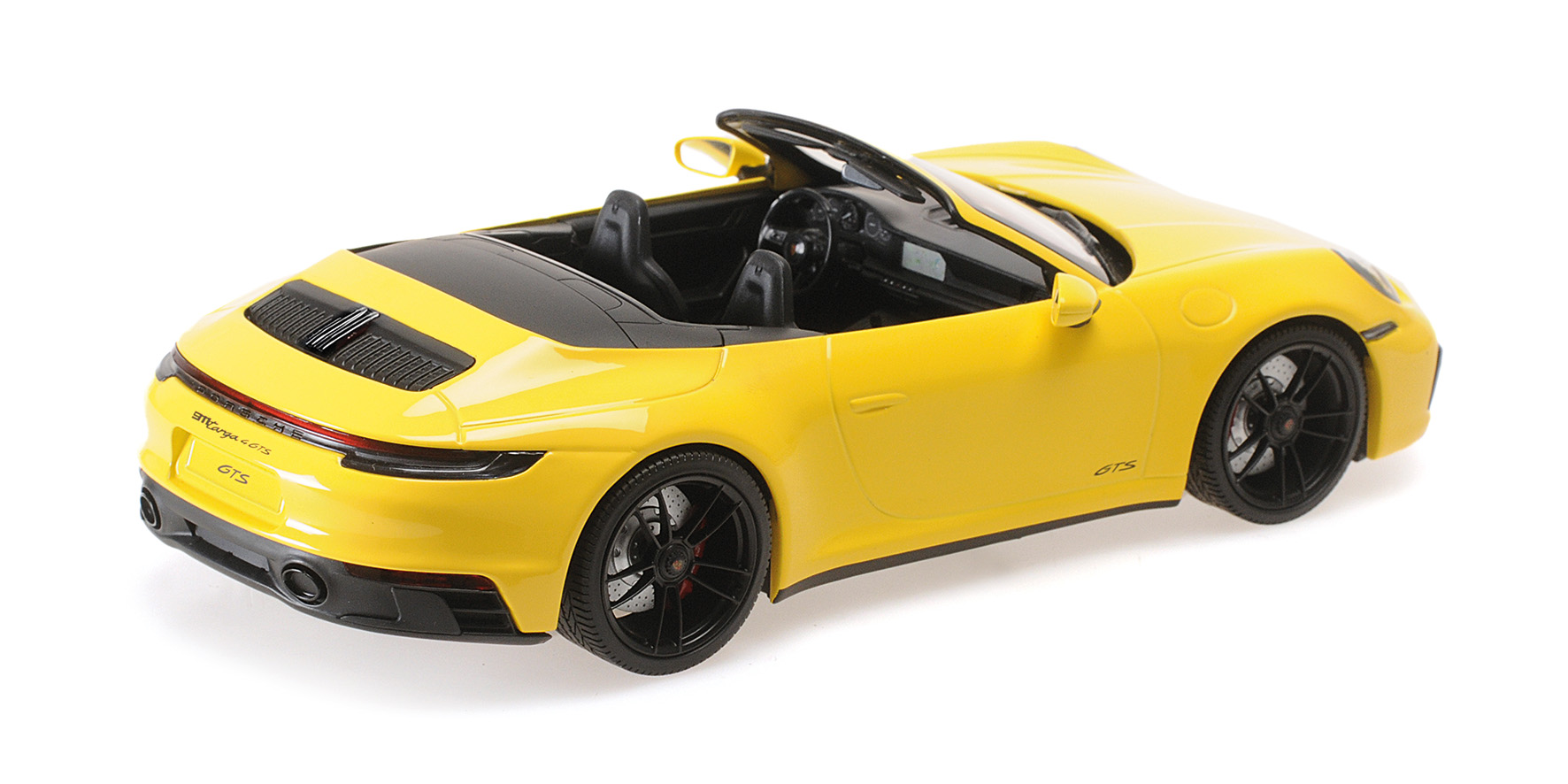 PORSCHE 911 CARRERA 4 GTS CABRIOLET - 2020 - YELLOW