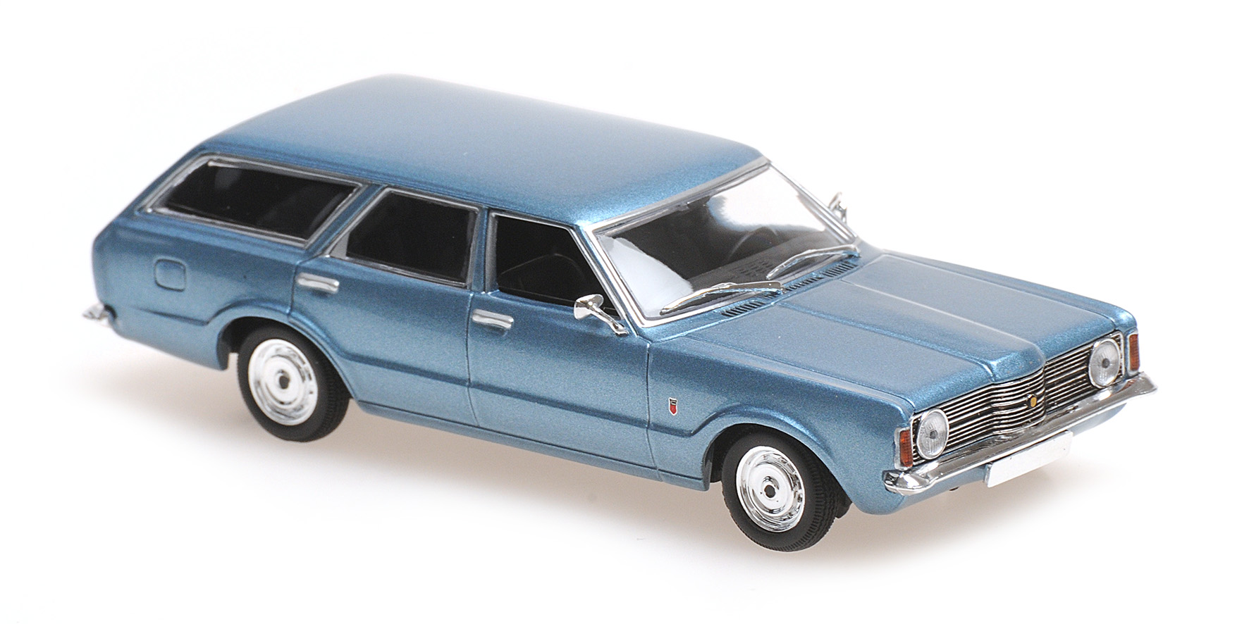 FORD TAUNUS TURNIER - 1970 - LIGHT BLUE METALLIC