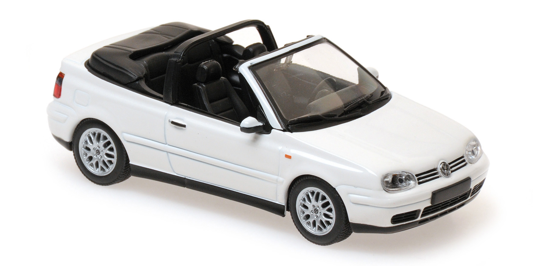VOLKSWAGEN GOLF 4 CABRIOLET - 1998 - WHITE