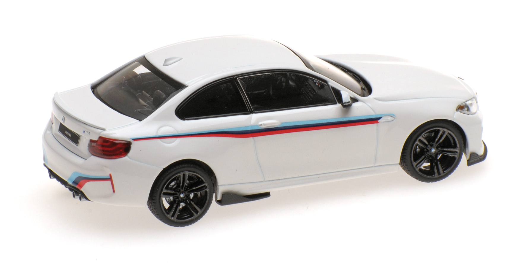 BMW M2 - 2016 - WHITE - PRESENTATION