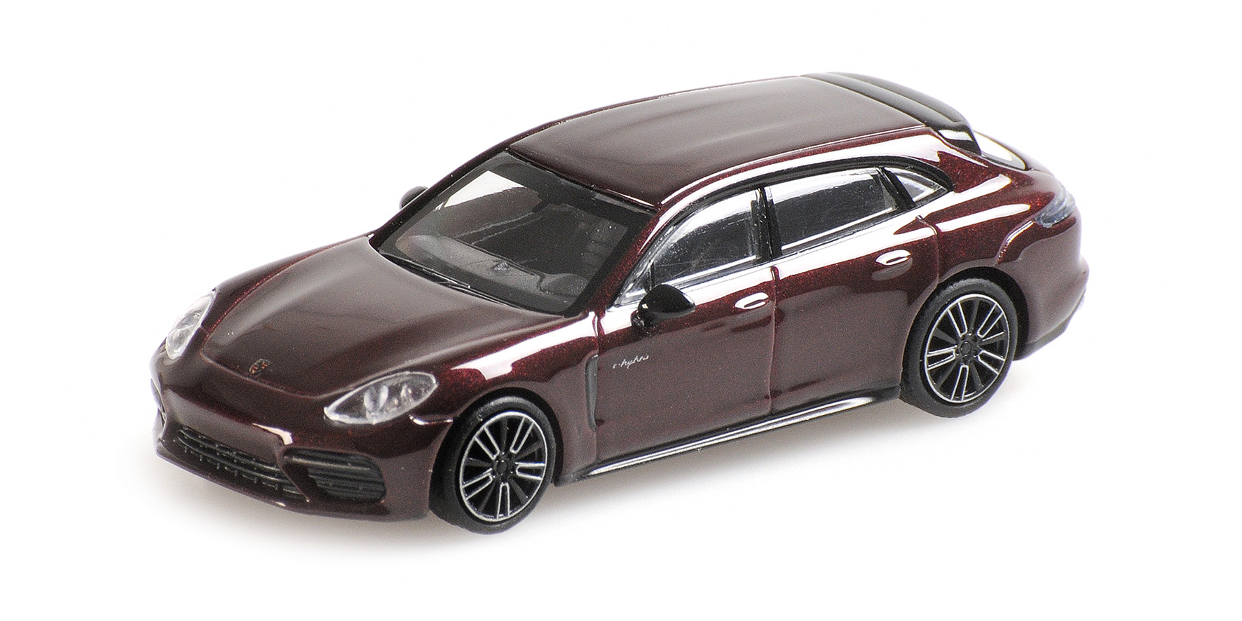 PORSCHE PANAMERA SPORT TURISMO TURBO S - 2017 - RED METALLIC