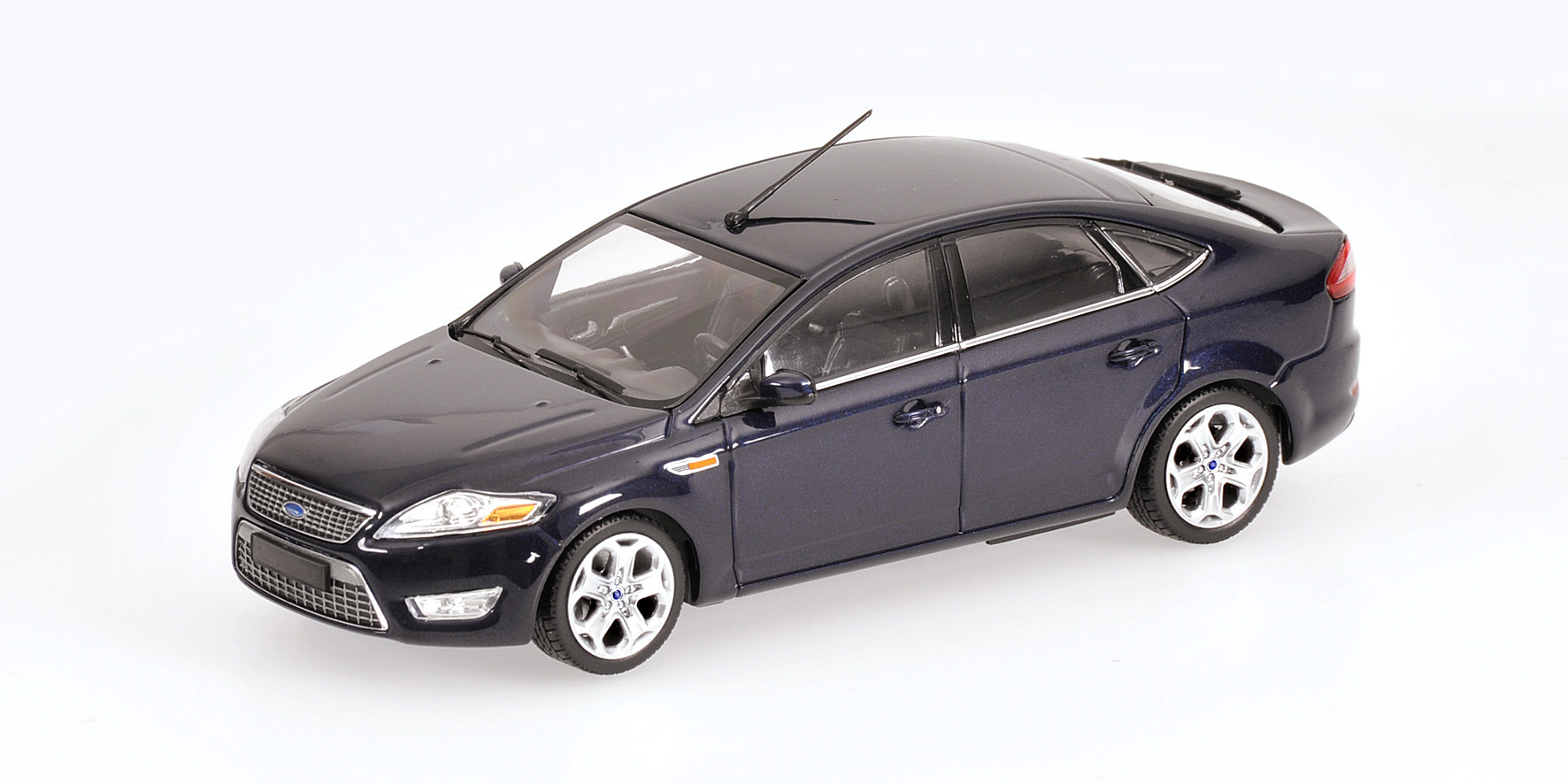 FORD MONDEO - 2007 - DARK BLUE
