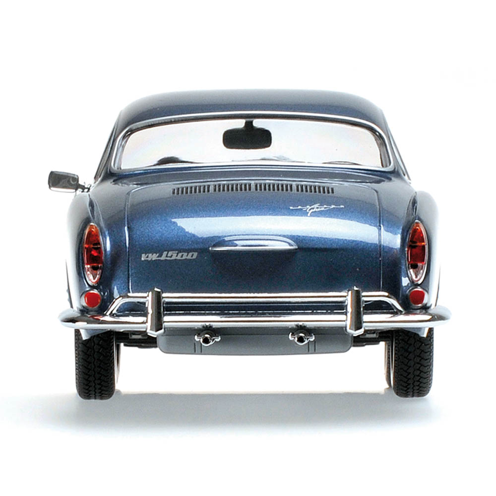 VOLKSWAGEN KARMANN GHIA COUPÉ - 1970 - BLUE