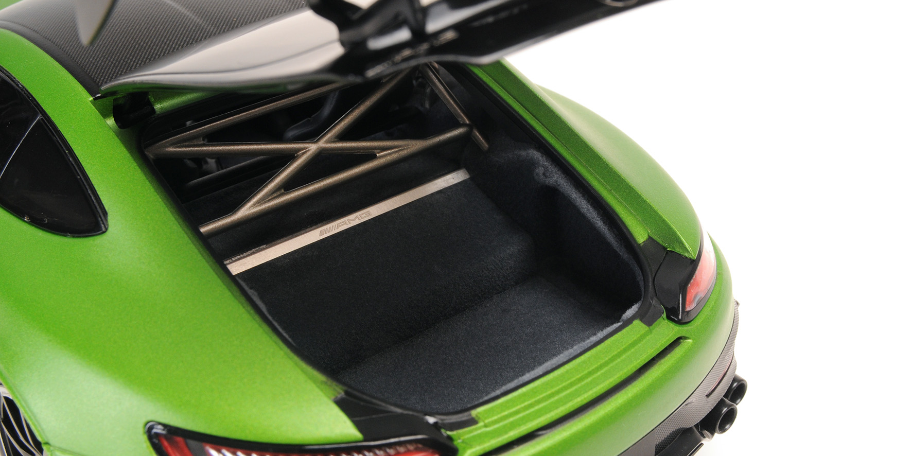MERCEDES-AMG GT BLACK SERIES - 2021 - MATT GREEN METALLIC