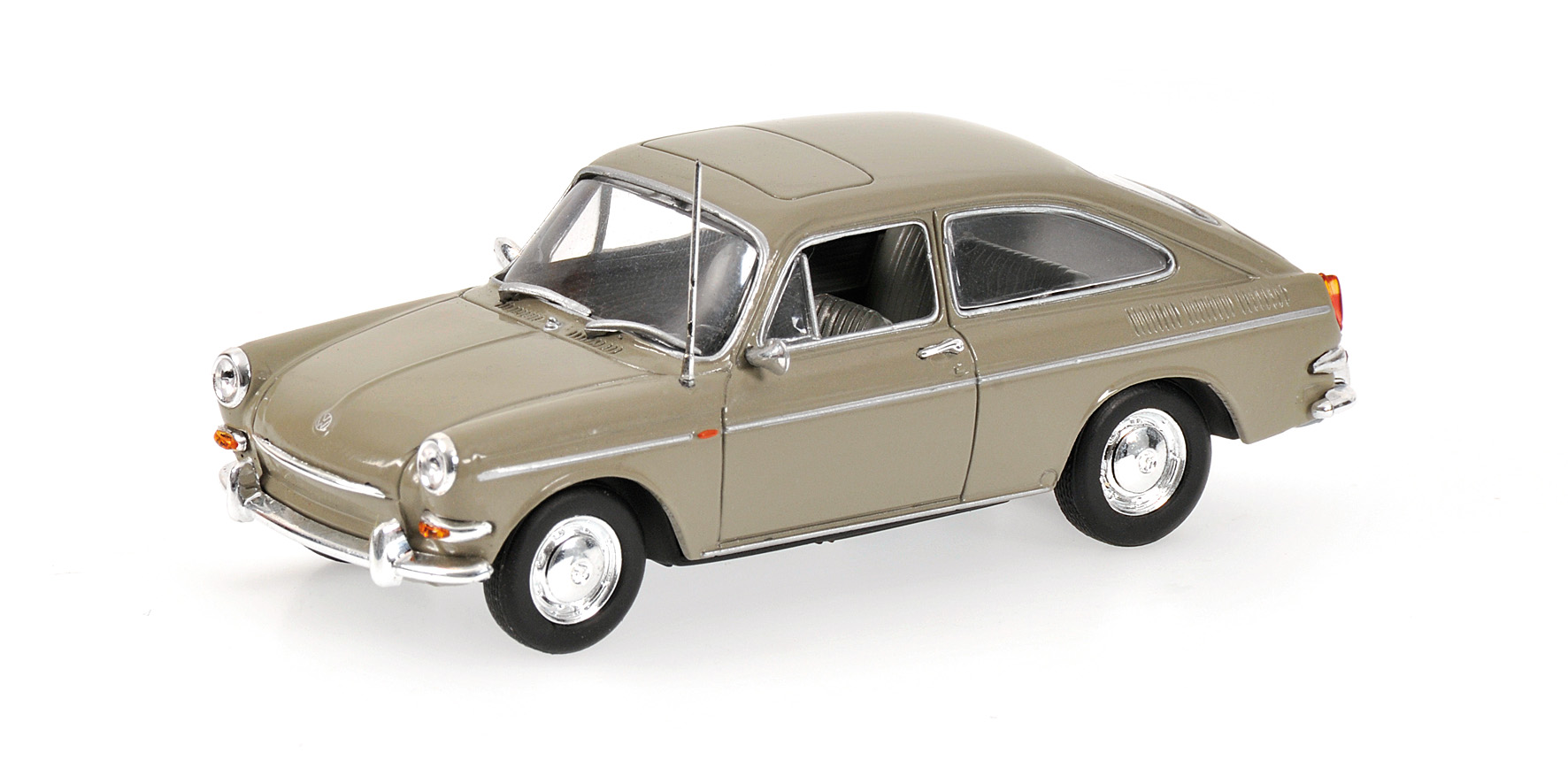 VOLKSWAGEN 1600 TL FASTBACK - 1966 - BEIGE