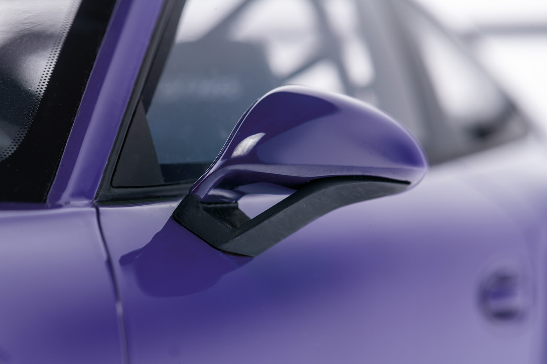 PORSCHE 911 (991.1) GT3RS - 2016 - ULTRAVIOLETT (99)