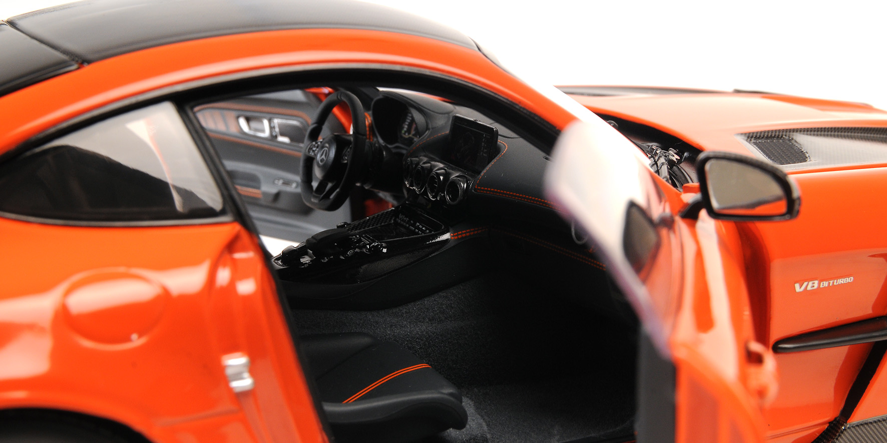 MERCEDES-AMG GT BLACK SERIES - 2021 - ORANGE W/SILVER WHEELS