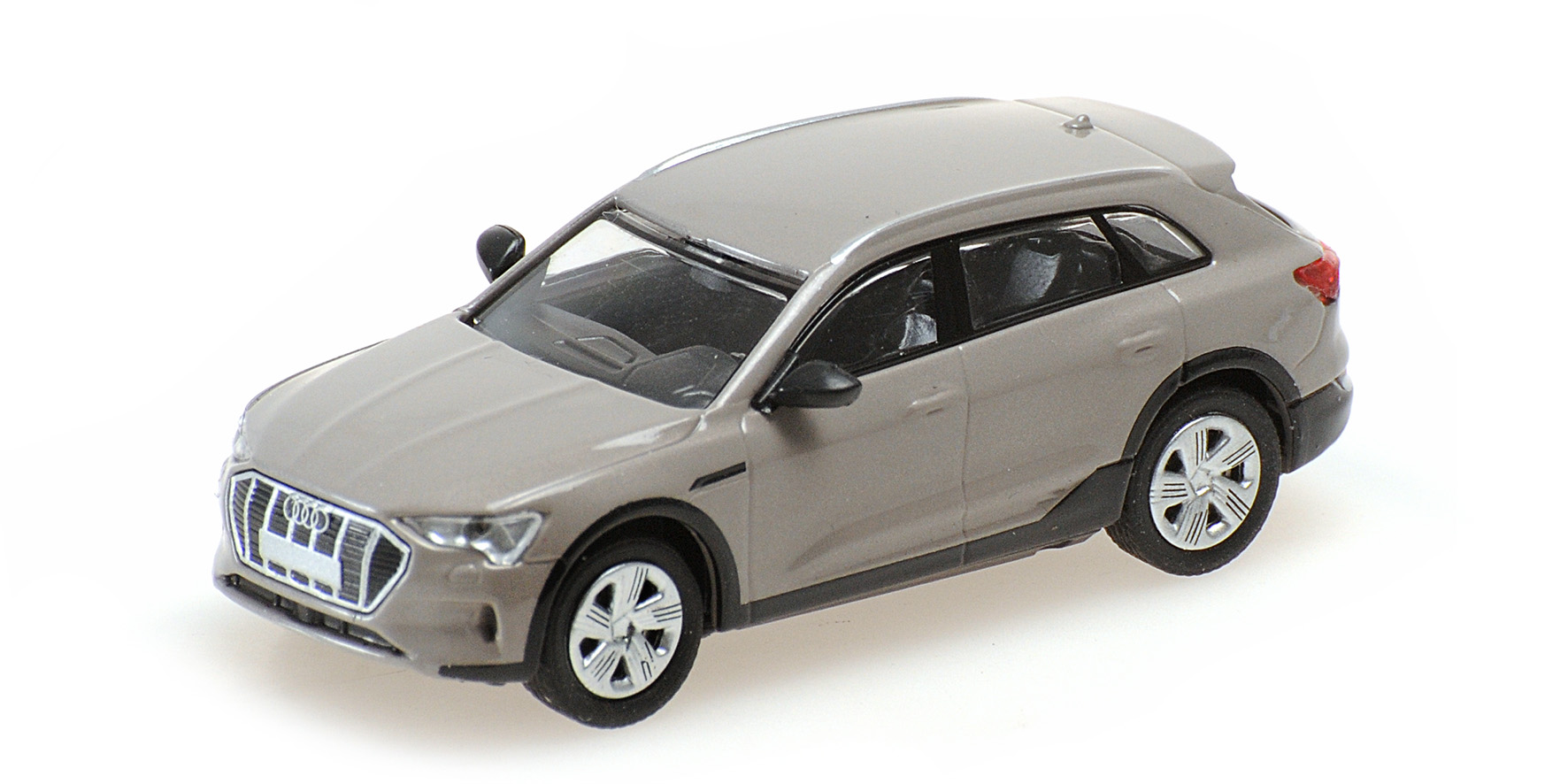 AUDI E-TRON - 2020 - BEIGE