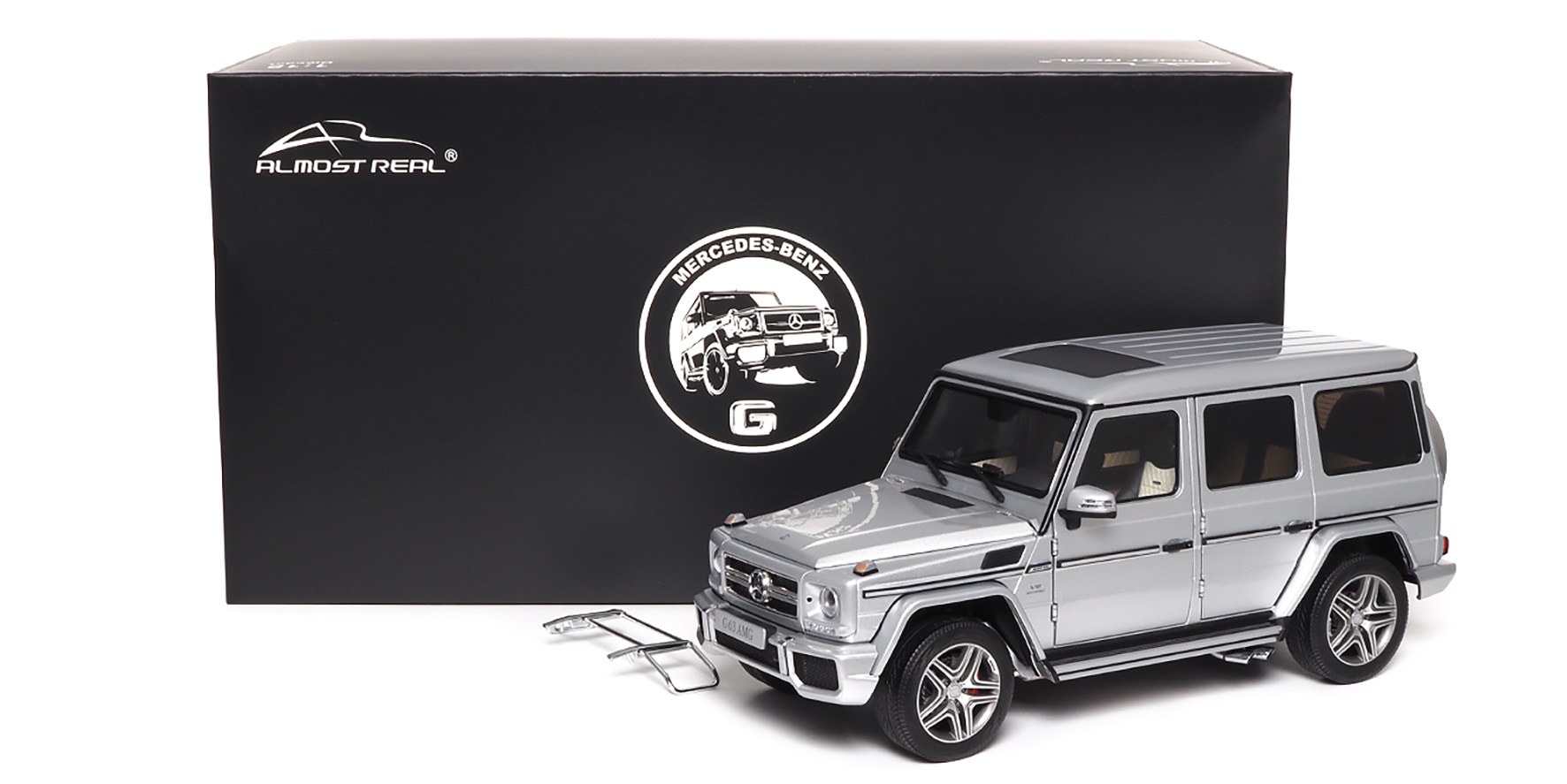 MERCEDES-AMG G63 (W463) - IRIDIUM SILVER