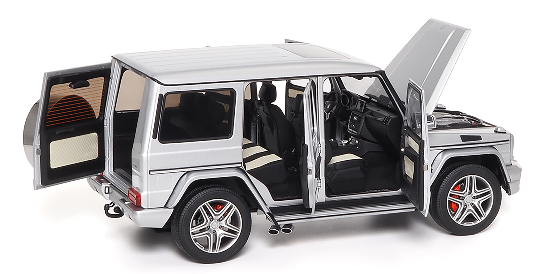 MERCEDES-AMG G63 (W463) - IRIDIUM SILVER
