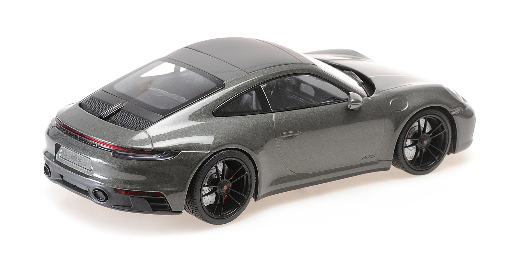 PORSCHE 911 CARRERA 4 GTS - 2020 - GREEN METALLIC