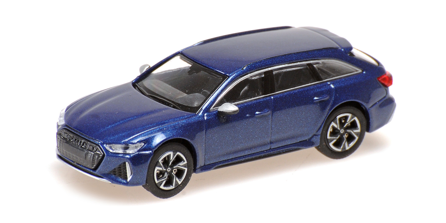 AUDI RS 6 AVANT - 2019 - BLUE METALLIC