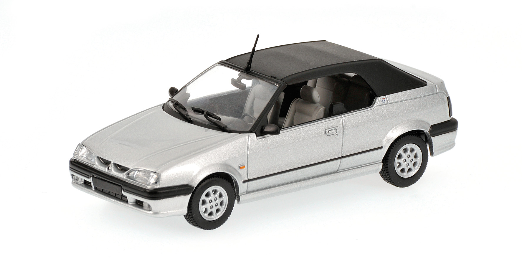 RENAULT 19 CABRIOLET - 1992 - SILVER